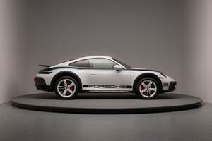 Porsche_911_dakar_ext_(4).jpg